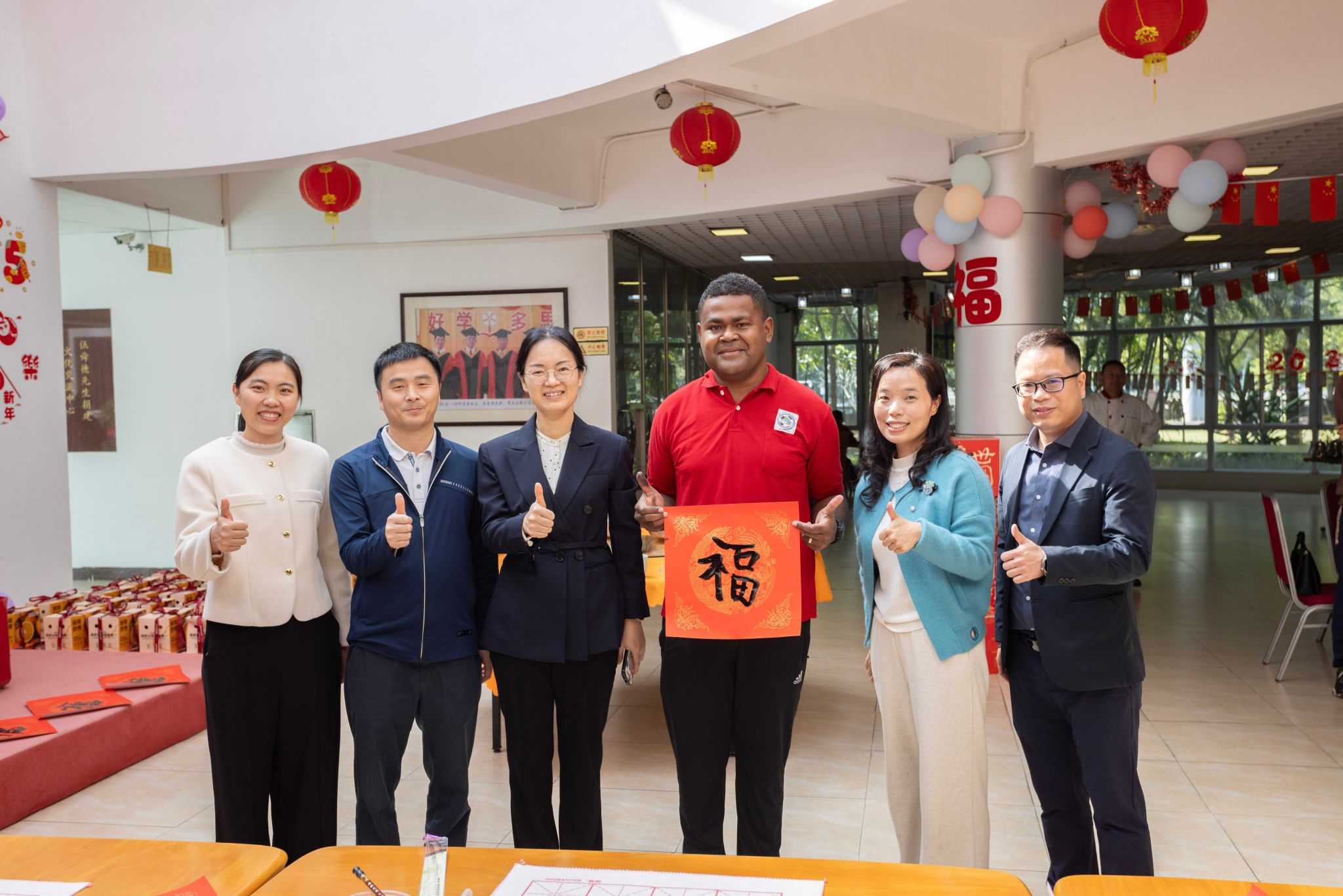 A93BEE3DED4A39495D3C97D1C69_4E1502CD_4AD3C.jpg?e= A93BEE3DED4A39495D3C97D1C69_4E1502CD_4AD3C.jpg?e=