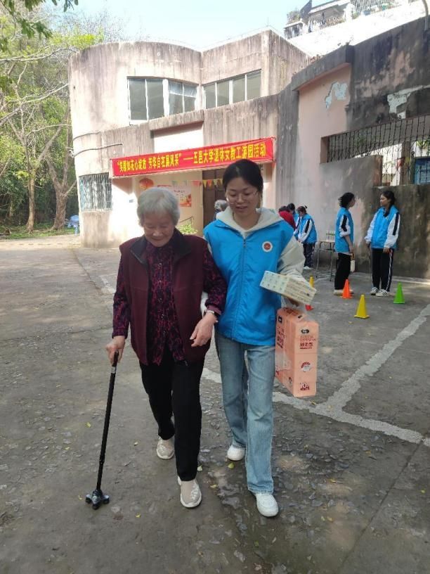 5AE7ECC4CEBE53E08314C3D1A3C_35BC385E_16BBF 5AE7ECC4CEBE53E08314C3D1A3C_35BC385E_16BBF