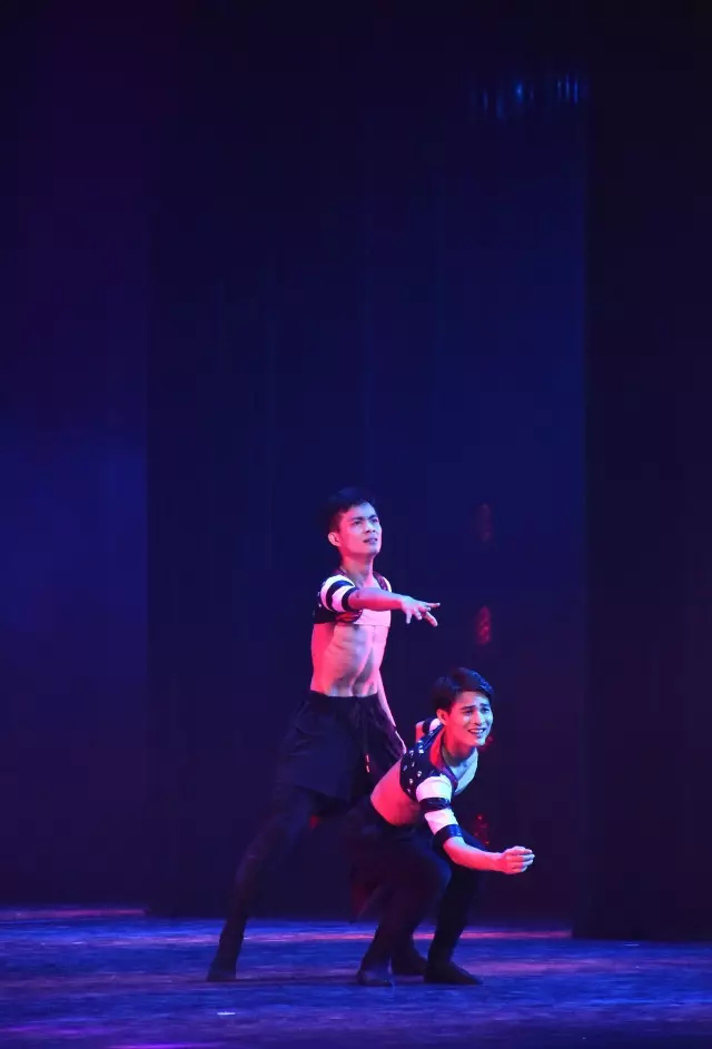 1E16AEA94600DCAC0FA729004CC_D34E6620_3E6E3