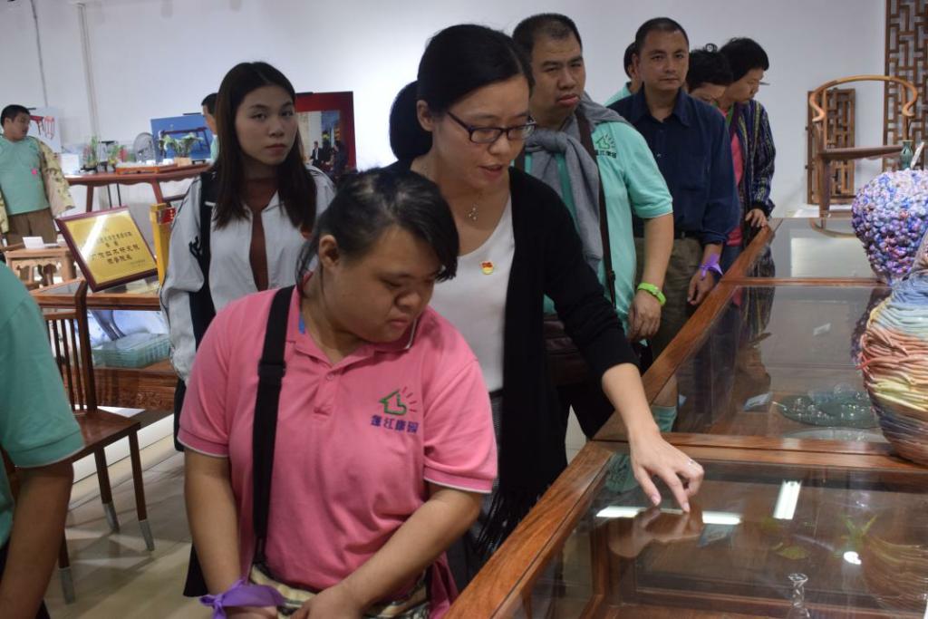 AA8FAF529BEAD10EFB75BB06B46_57C7F2AE_15D0E AA8FAF529BEAD10EFB75BB06B46_57C7F2AE_15D0E