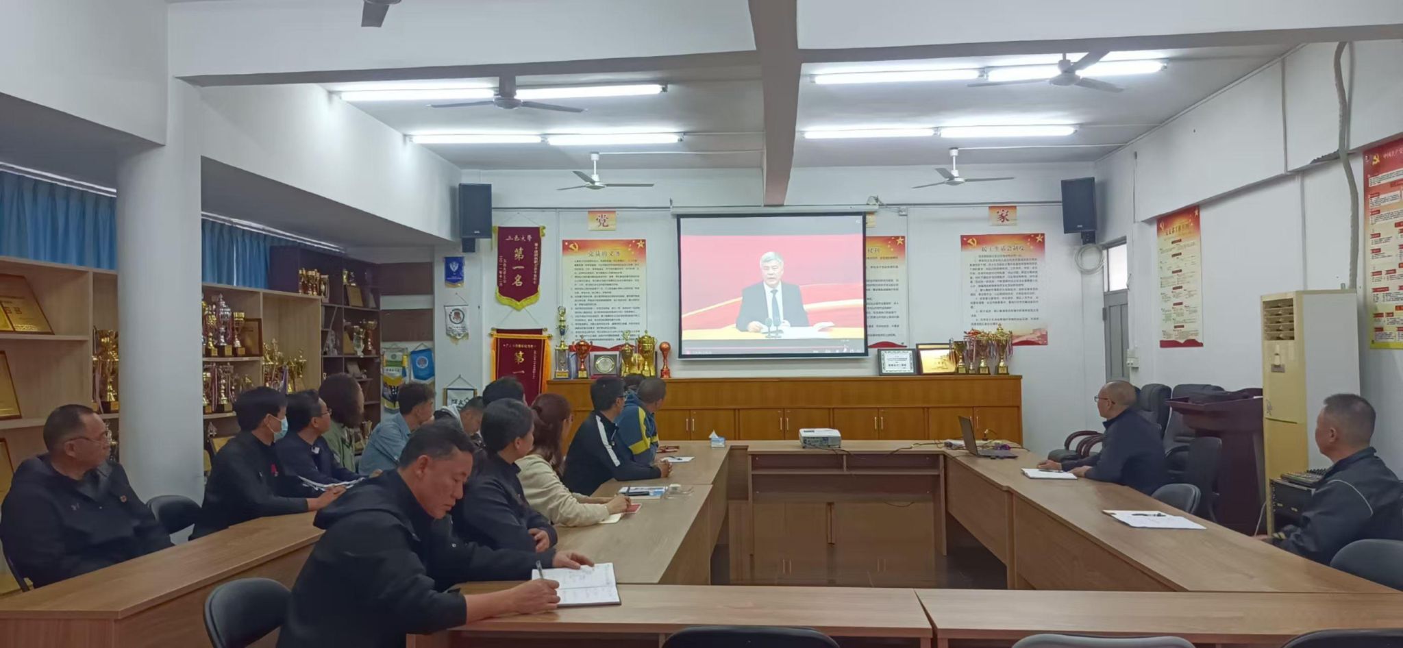 F0FF1CB91AD211408AECCBD7D73_79002145_2E2BC F0FF1CB91AD211408AECCBD7D73_79002145_2E2BC