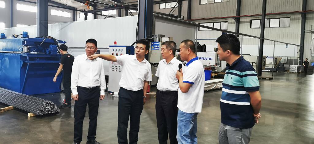 E624D82B1185E2771723306E128_F8E220DD_14081