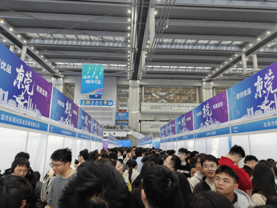 4603895C3328A3AF08DD0B9DD6C_6C809925_1FD69