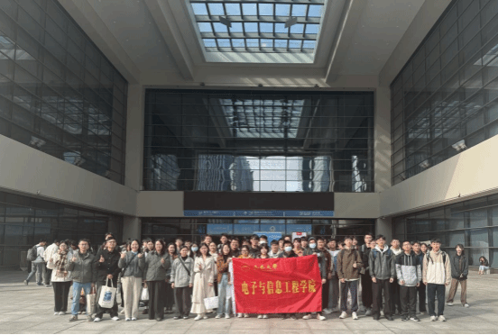 C71512B42722D68AC120DCF17F0_D7E9E8EC_1B08D