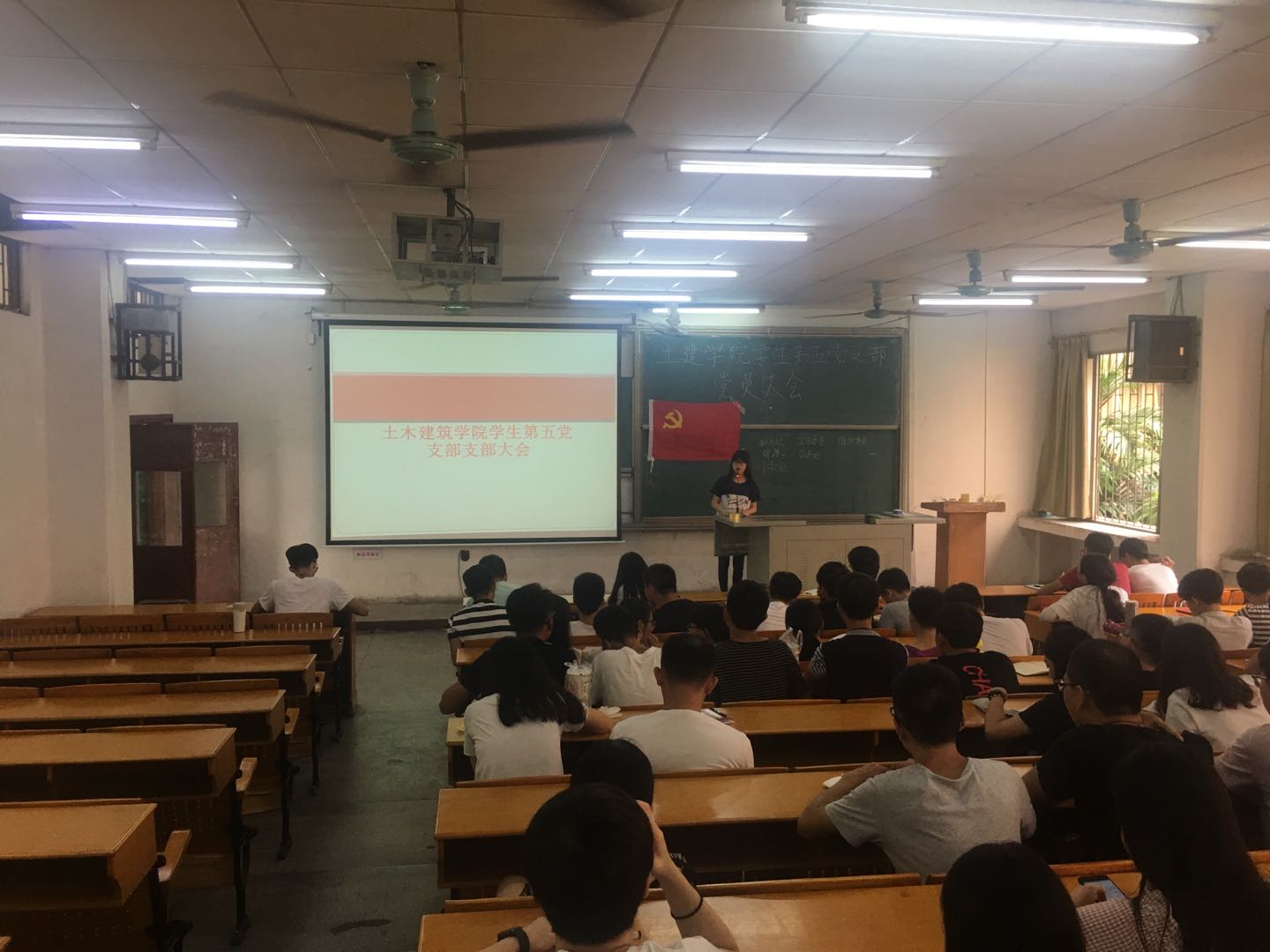 1FC9B11C888895982BE335CF258_D250A6A1_21E03