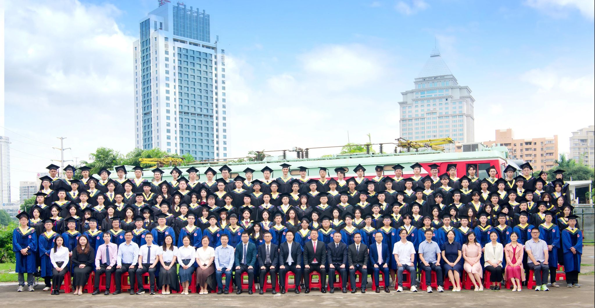 1AB919A53EA55F88D9EBF41249A_A219A77D_63921