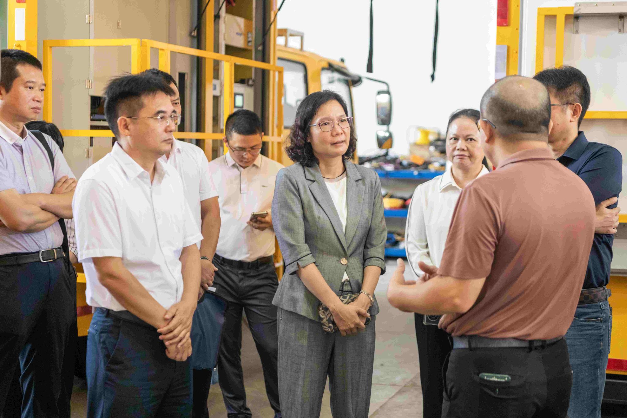 9247F3B3758CC936AF5B74000D0_36B2F564_53DA4