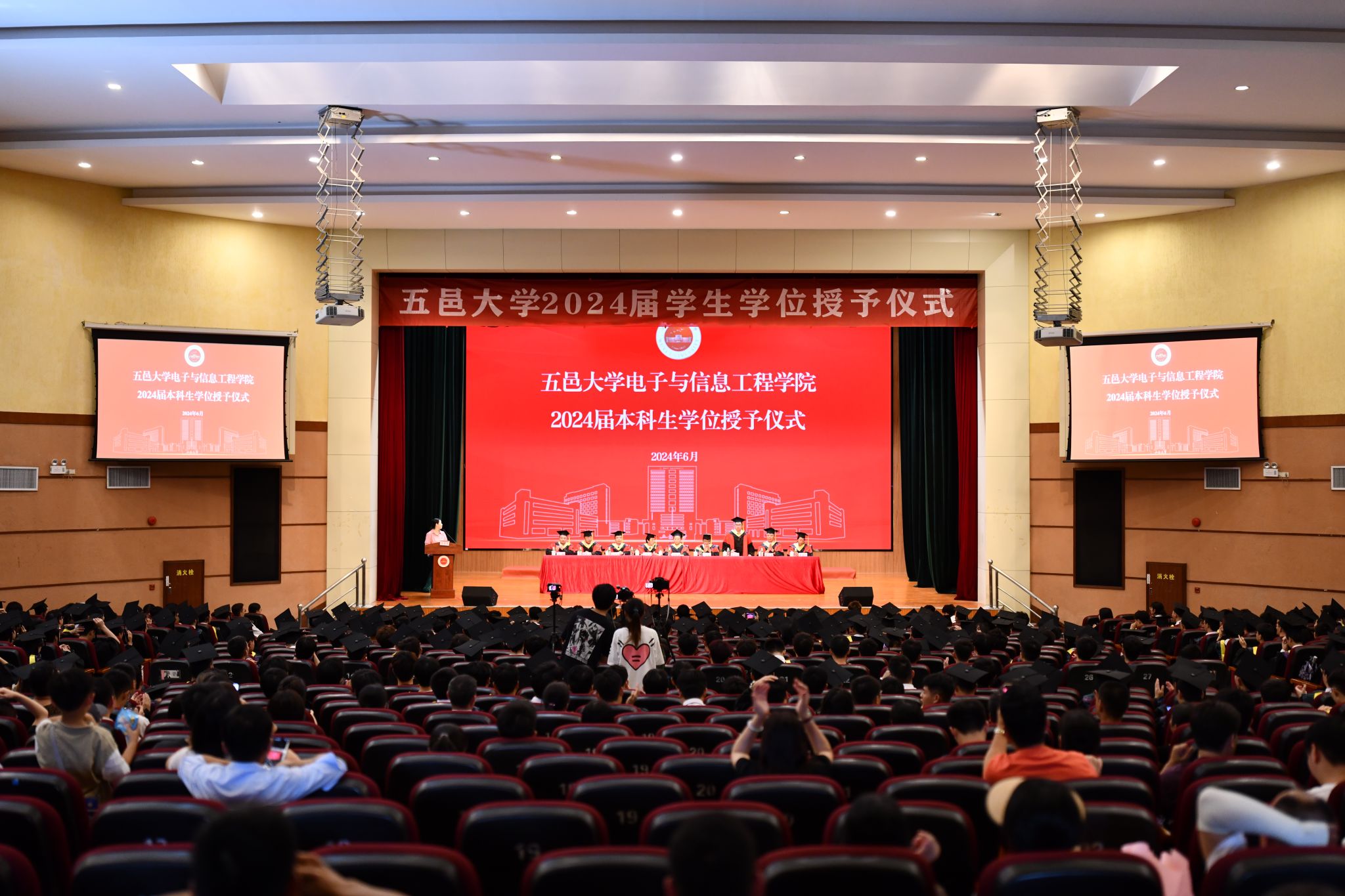 801380932FD7D287702C127A9A9_2A27F3CA_51767