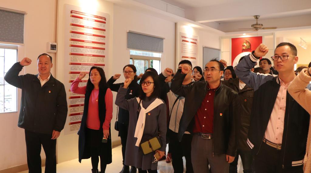 F4D13EEAECBE5F39D7D8710BE7D_15E167EB_114E1