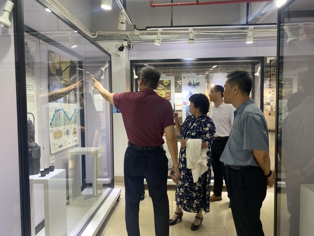 C7F727E59AD80DB2FF9867B5BE2_146D0AE9_1A82A