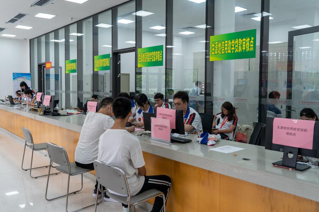 26AC9F228415412CC359727C7AC_395D5857_172D4