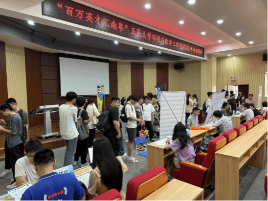 3D79943F1F5001E24E98FDFA61B_A1F4D4D0_1CB12 3D79943F1F5001E24E98FDFA61B_A1F4D4D0_1CB12