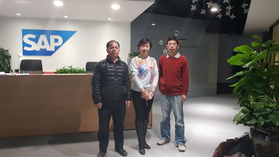 18B22D970625467EEB1412E1BD8_382EEDC0_10563