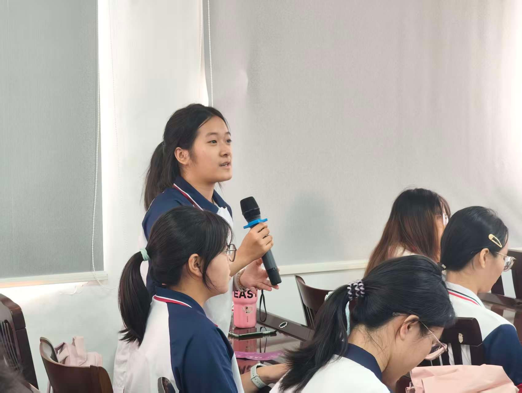 D90F929372D84B54E2C24309078_8907EF55_22FA8 D90F929372D84B54E2C24309078_8907EF55_22FA8