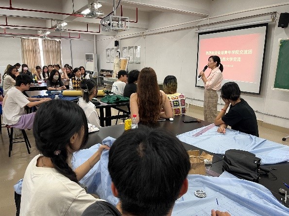 0527E62A12EA49B958466F2FB53_6A69823C_19A7B