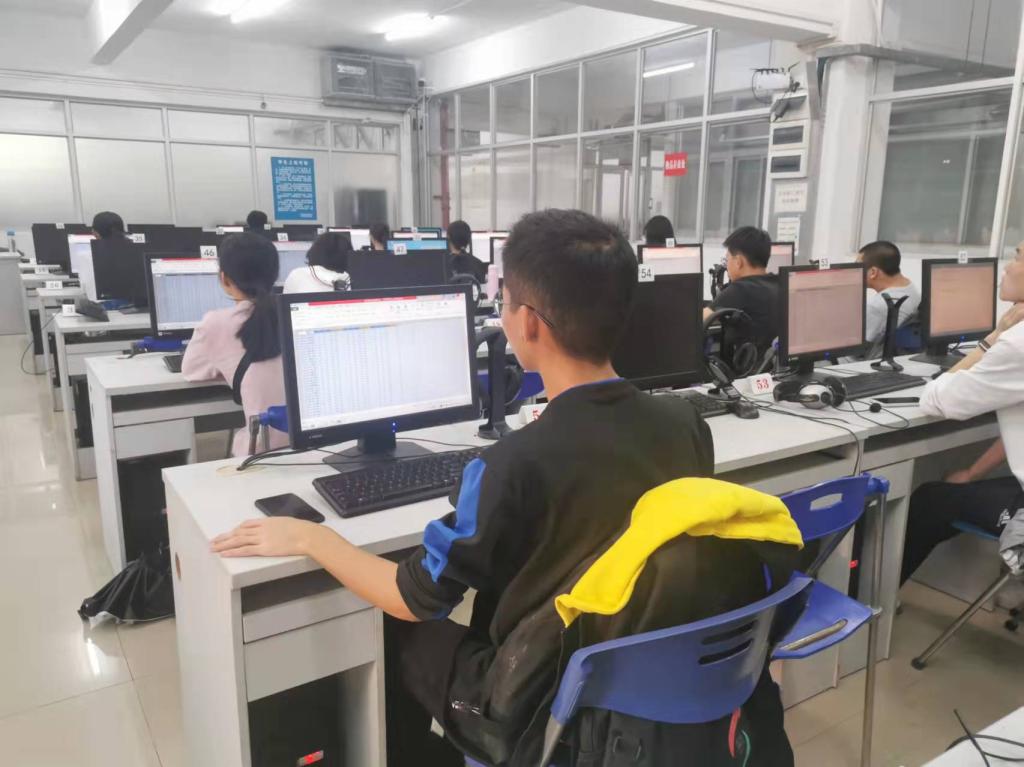 FFE4D467892DF3D3186D642D320_C3A2D55B_14FAE