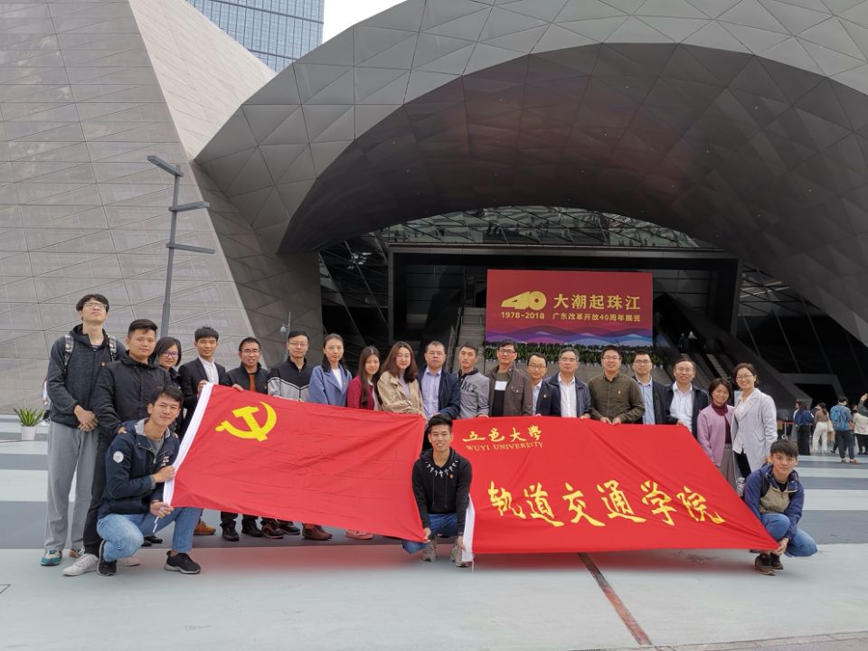 7DE25DD907AB742EEE15F99122F_D125B98E_181F5