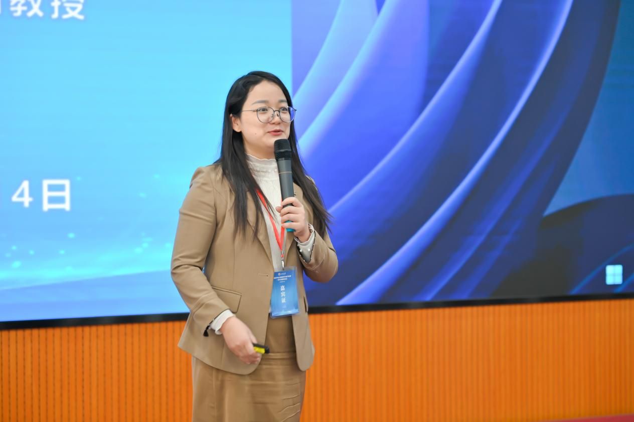 D520178946DA94E9C37FEBE6205_48812F29_1231A