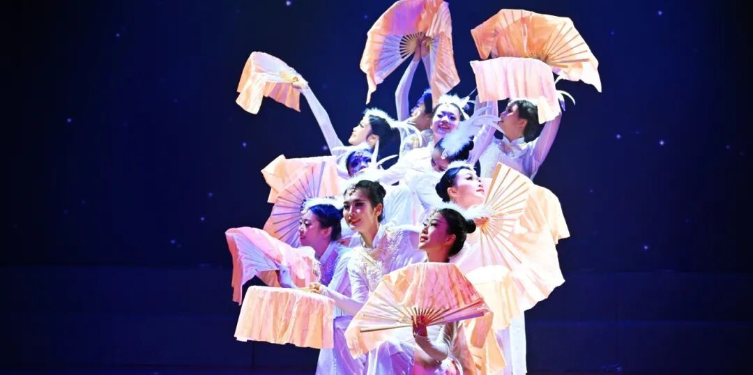 198F734D3FBD262351F20179EBD_5D5B815C_FA5B 198F734D3FBD262351F20179EBD_5D5B815C_FA5B