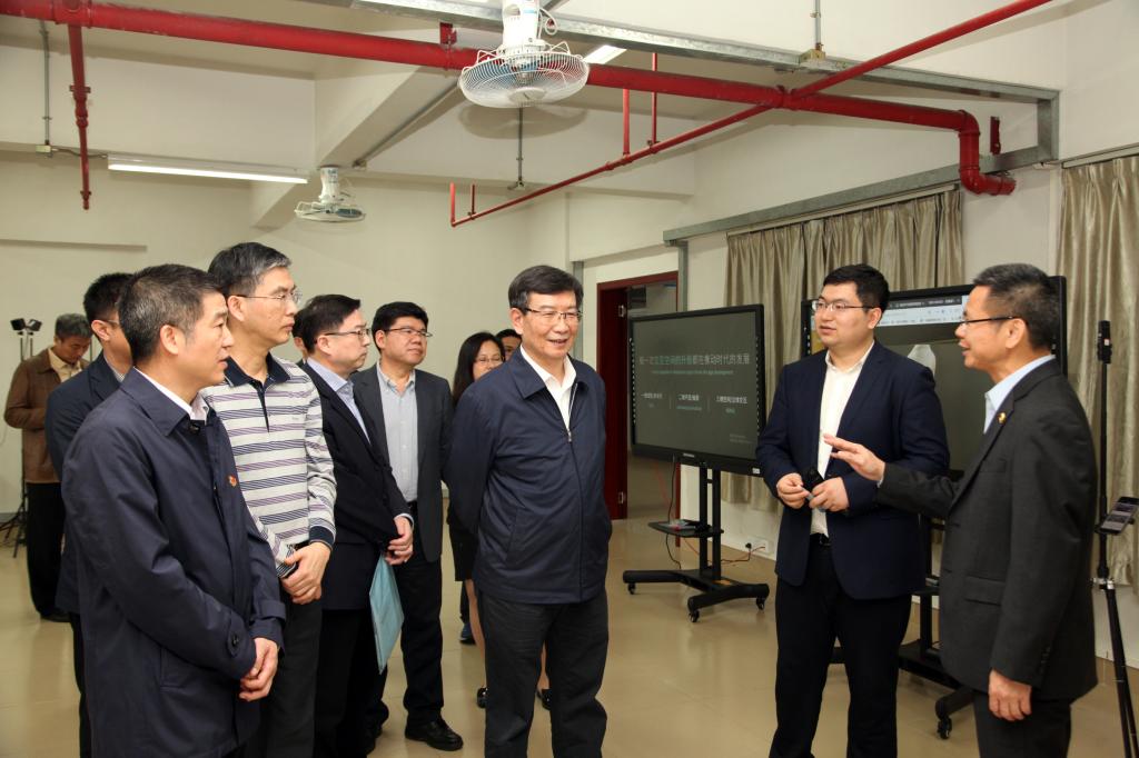 6784A75169502A7853B5873BA81_4B82BD5F_15DF8