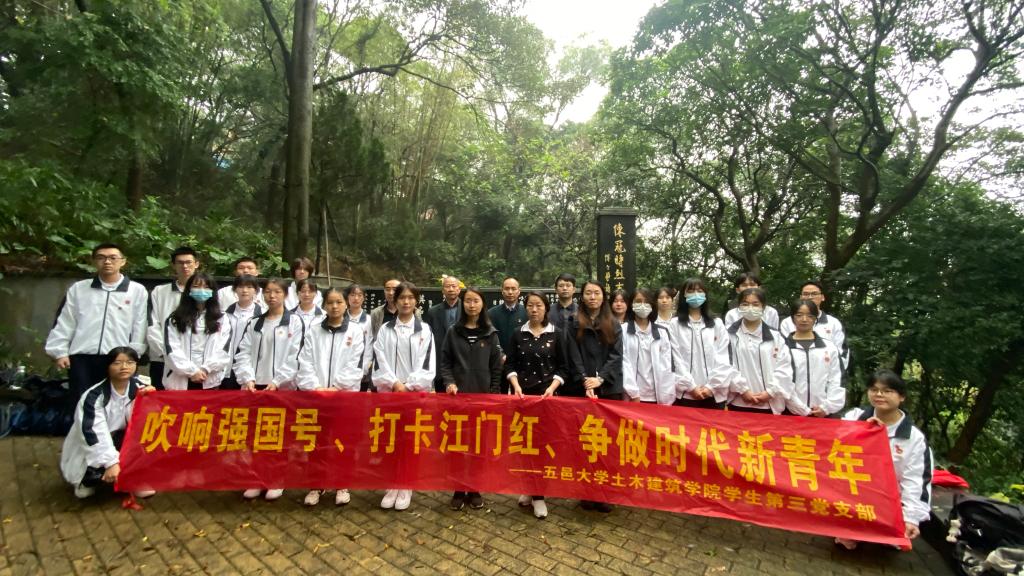 CA992800F1A45D7A1B66FE4F713_8C0C83E4_22EF9