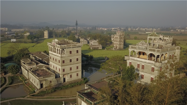 0CFC3EFE9962B864E1D6D0B685B_01DB80C0_B0EDE