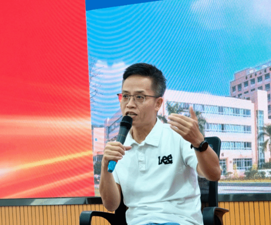 1F26782ED56C7F8C2EDBD92FAC6_D4D6A1F1_2066E