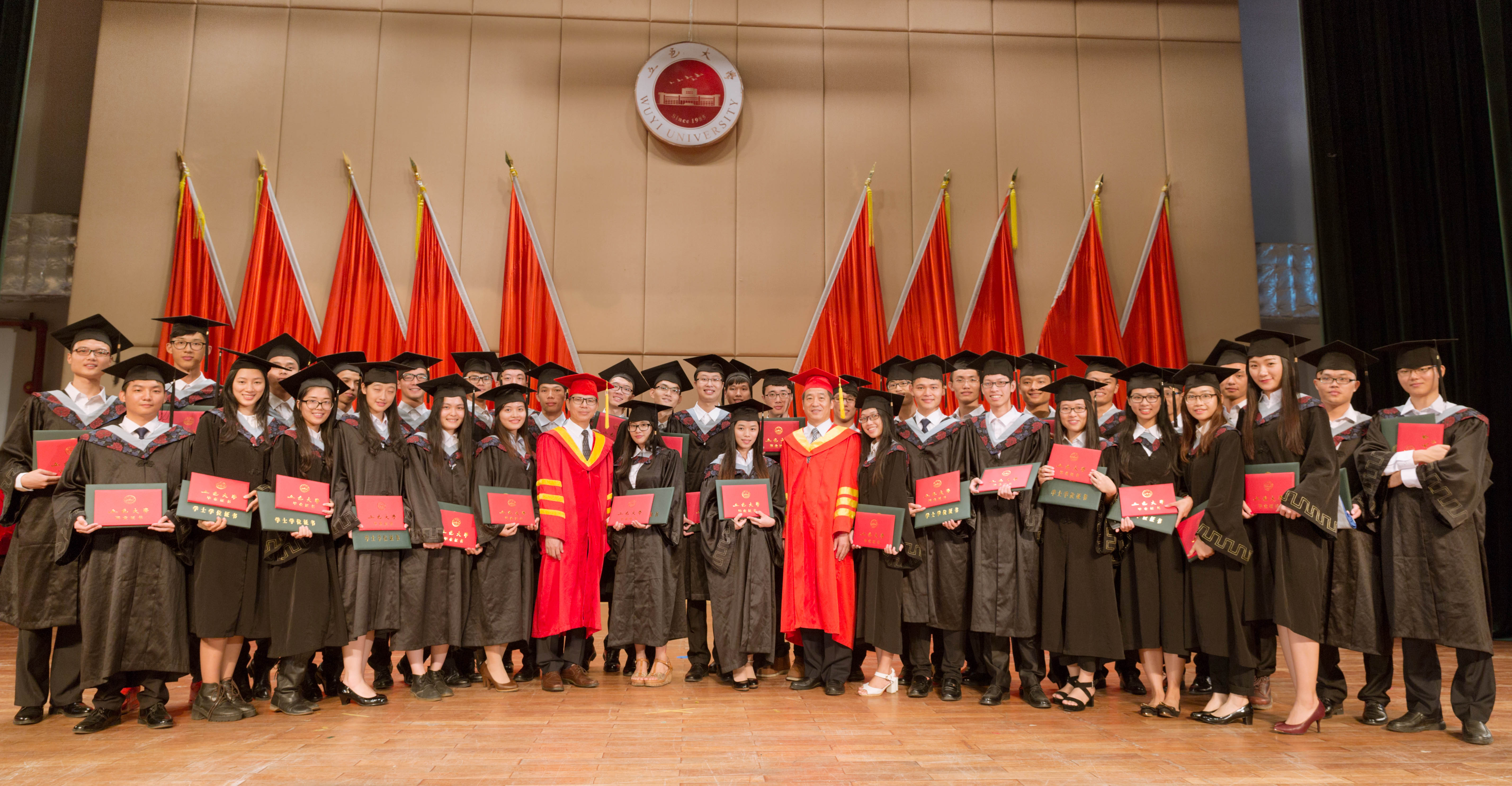 9842D2EE10D49EB246757481417_B25176D6_1725BB.jpg?e=