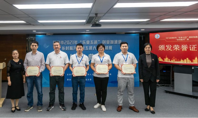 AB9408FCEE2F995691913C22E52_39A4A819_C4236 AB9408FCEE2F995691913C22E52_39A4A819_C4236