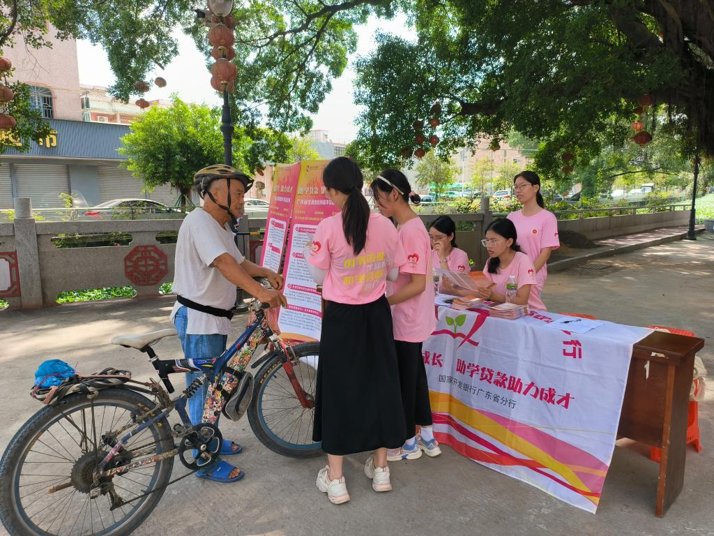 A15A4AD5B232A1A618B92081988_B2ECF285_2CFF8.jpg?e= A15A4AD5B232A1A618B92081988_B2ECF285_2CFF8.jpg?e=