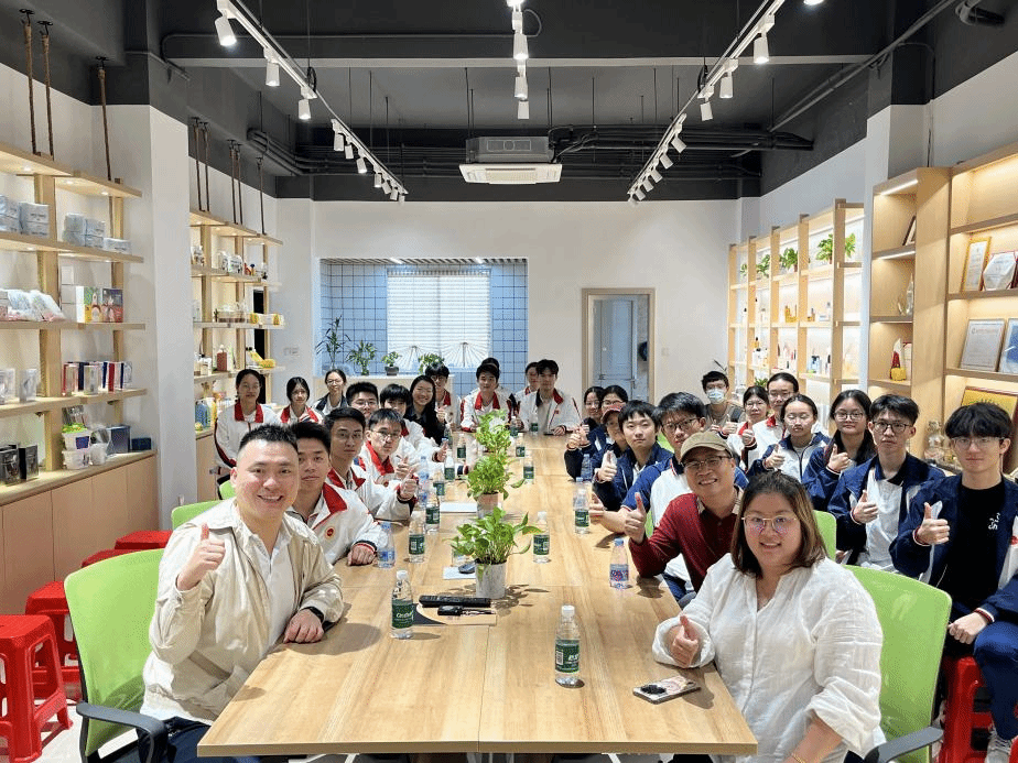 1E3F0D4E9194BB89A65F870ECDF_7D037304_58A24