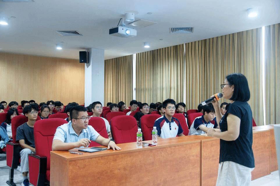 E7A2DAFE52ED1F7CF11A6ABC8F4_6803E84E_4533D