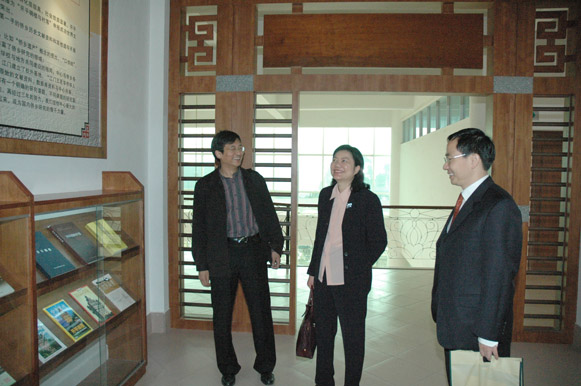 6532F17B7A8DE8ED54F65EC488B_CA39FE65_1A5BA.jpg?e=