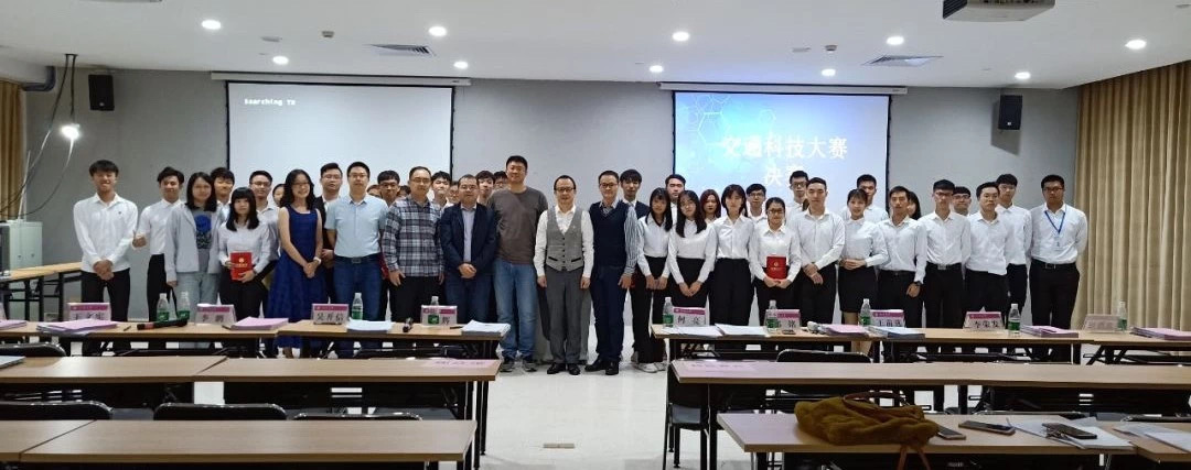 1E5B12AE64427627D72A0D3A8F0_2E147251_230DB