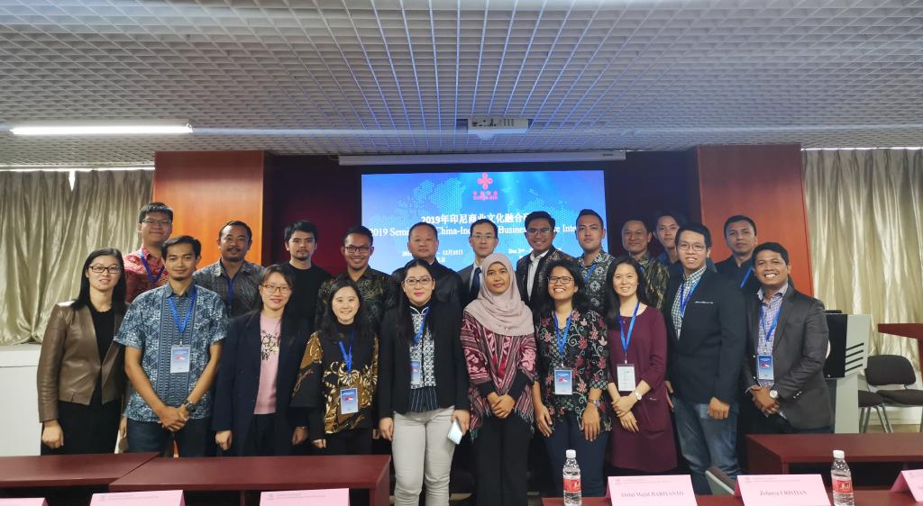 085AC97C3616DC5A94B83173587_56D661E5_18E77 085AC97C3616DC5A94B83173587_56D661E5_18E77