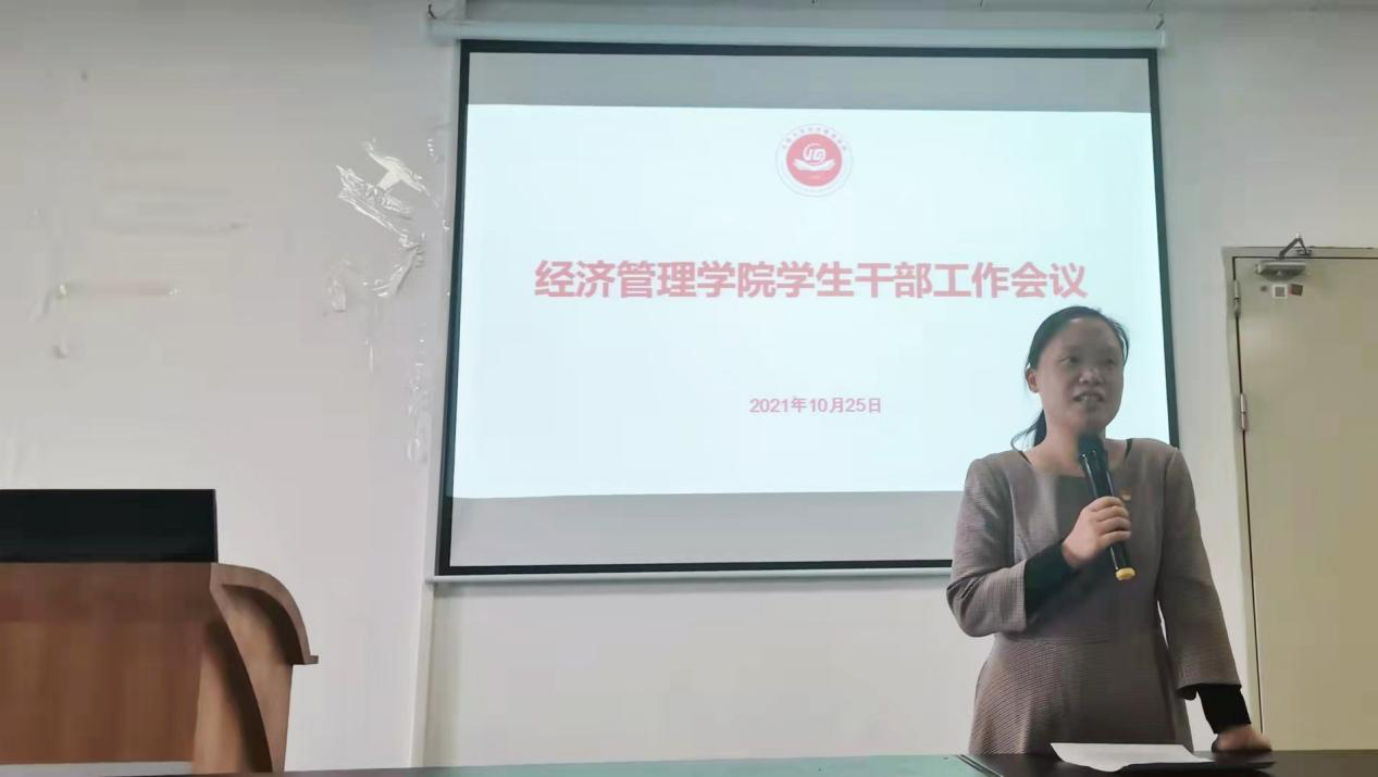 AFC1644F96E96A1C95F518E7981_12ACF412_51BE5